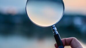 Kratzer auf der Scheibe 12 Tipps um Kratzer am Glas zu entfernen