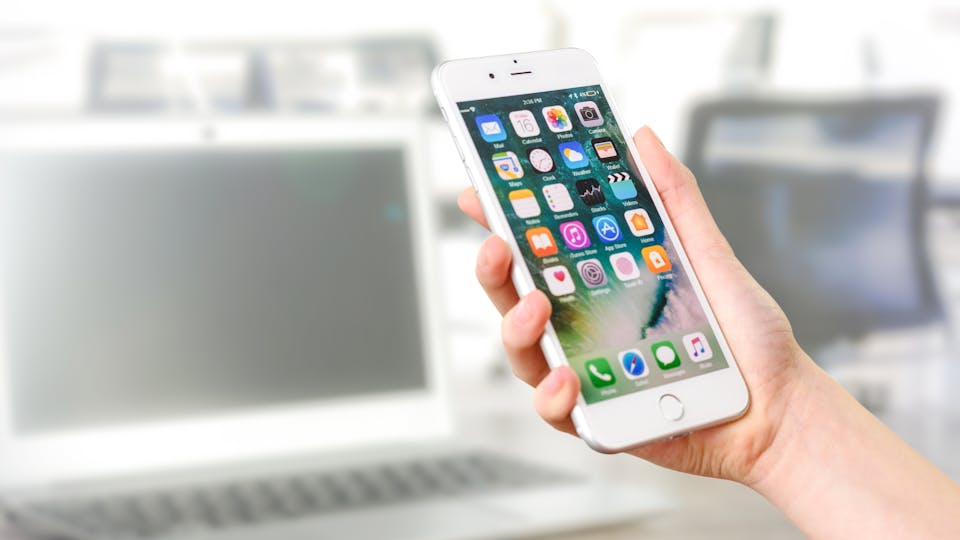 Wie aktualisiert man den Standort auf dem iPhone?