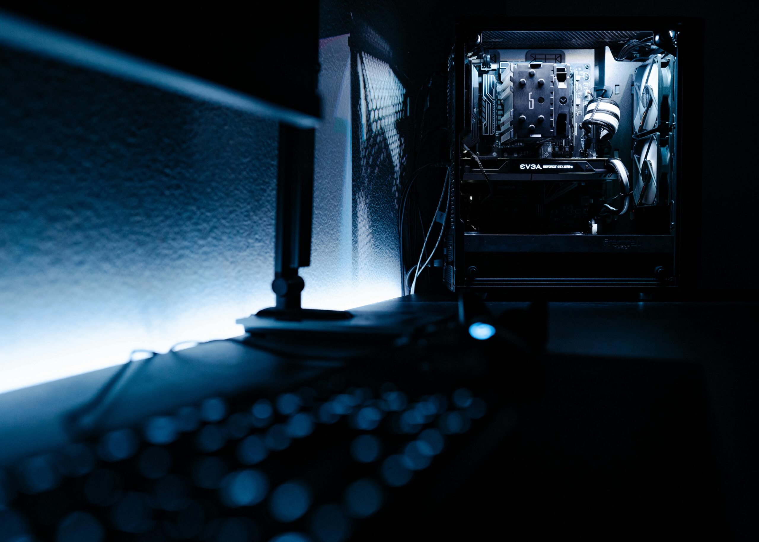 PC Boot: QLED leuchtet dauerhaft grün - was bedeutet das? Tipps