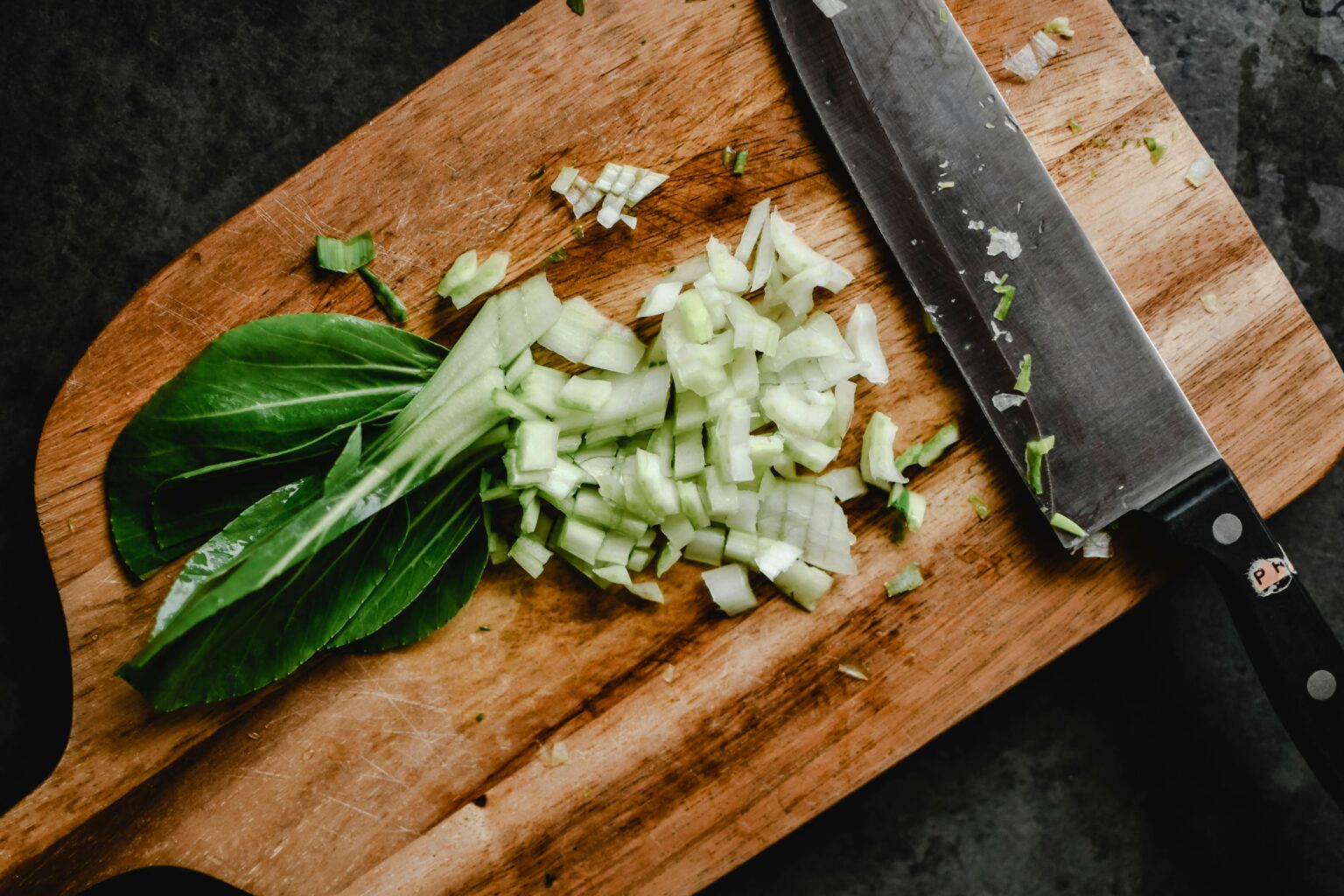 Kann man Pak Choi roh essen?