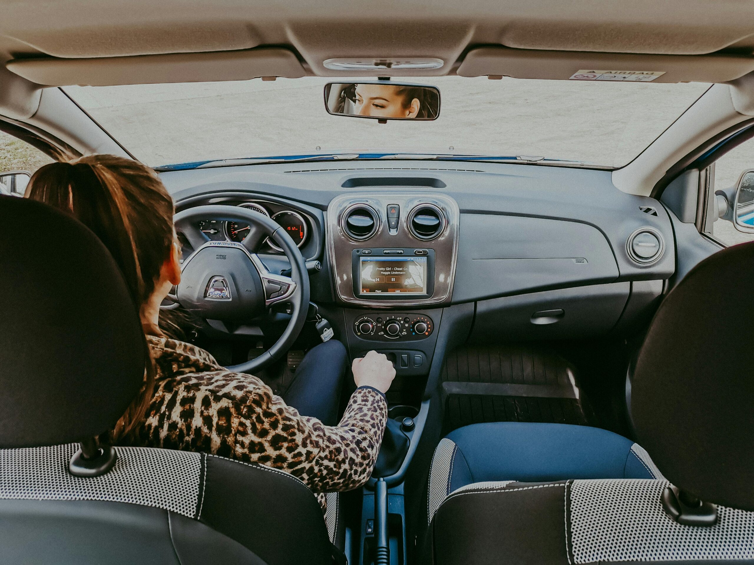Car TV Box Erfahrungen - Tipps, Installation und Anwendung