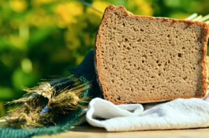 Eiweißbrot selber backen - Anleitung und Rezept im Überblick