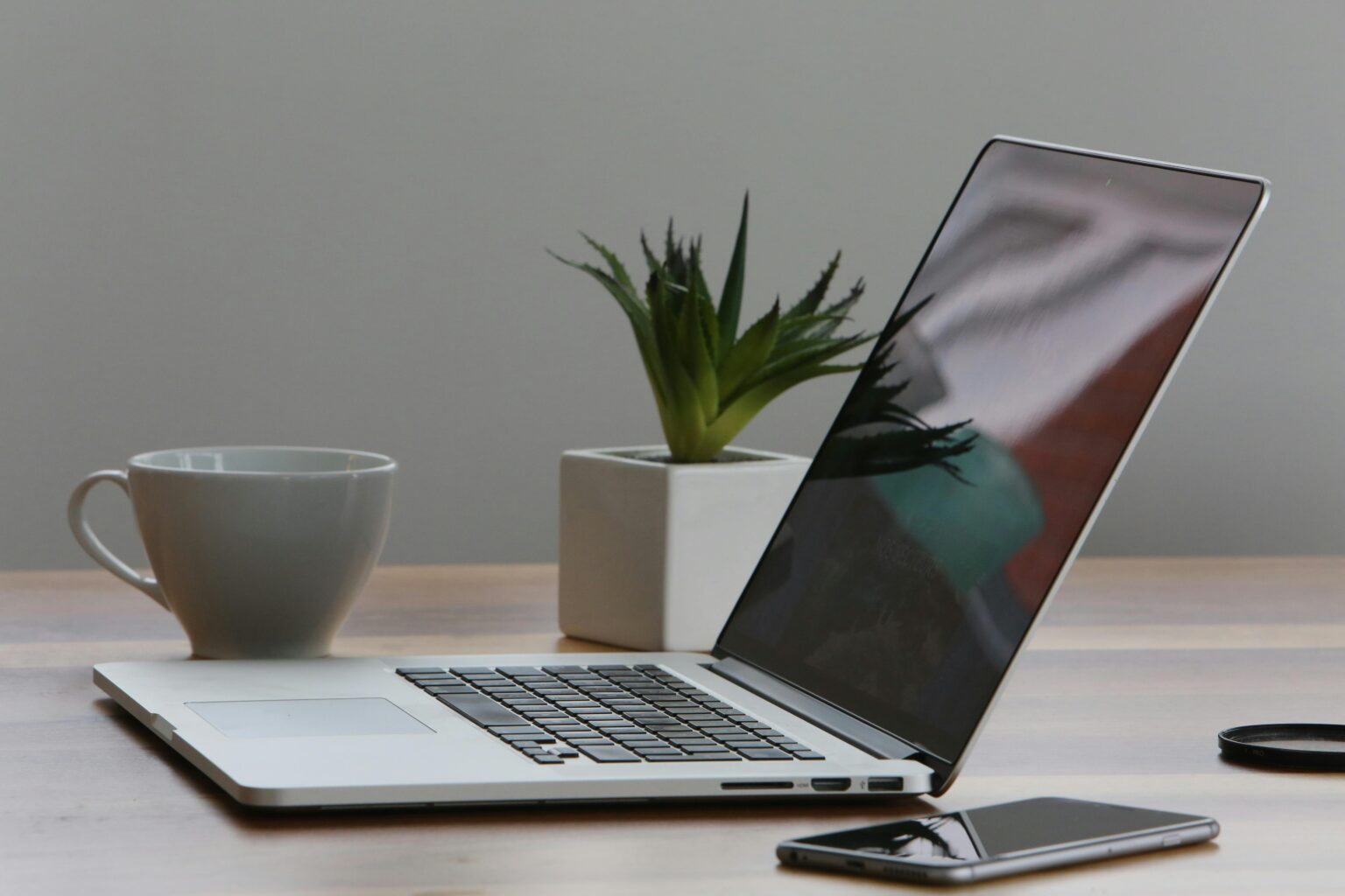Wie kann ich meinen Laptop vor Überhitzung schützen?