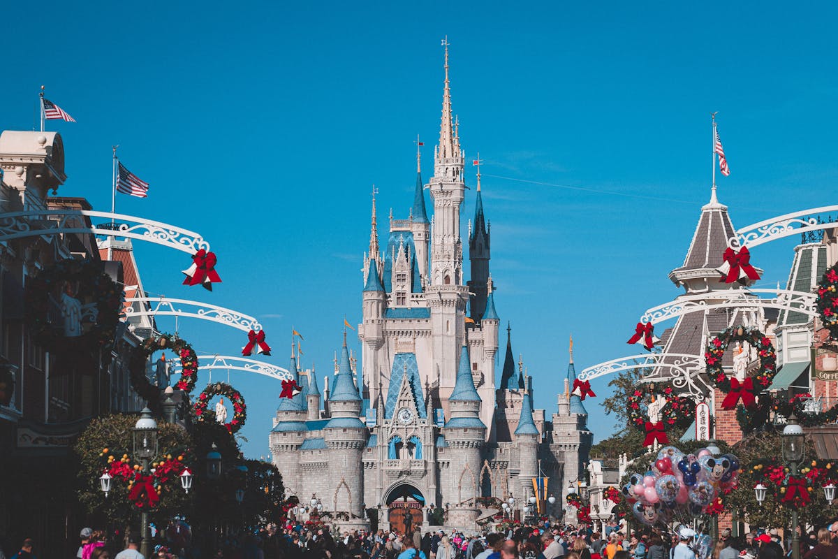 Disneyland Paris Tipps zum Sparen bei Tickets und Unterkunft mit den besten Angeboten