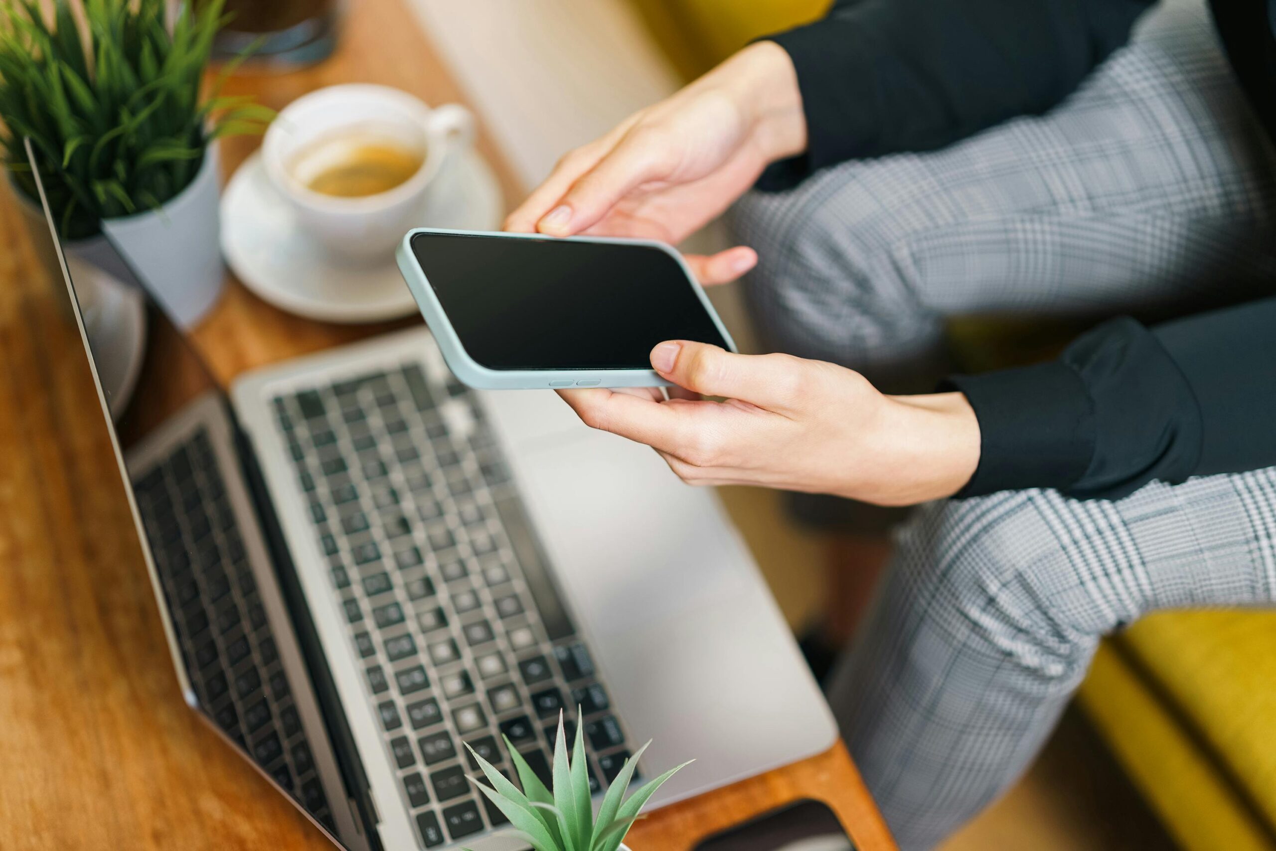 Fehlerbehebung bei Bluetooth-Verbindungsproblemen auf Laptops und Smartphones