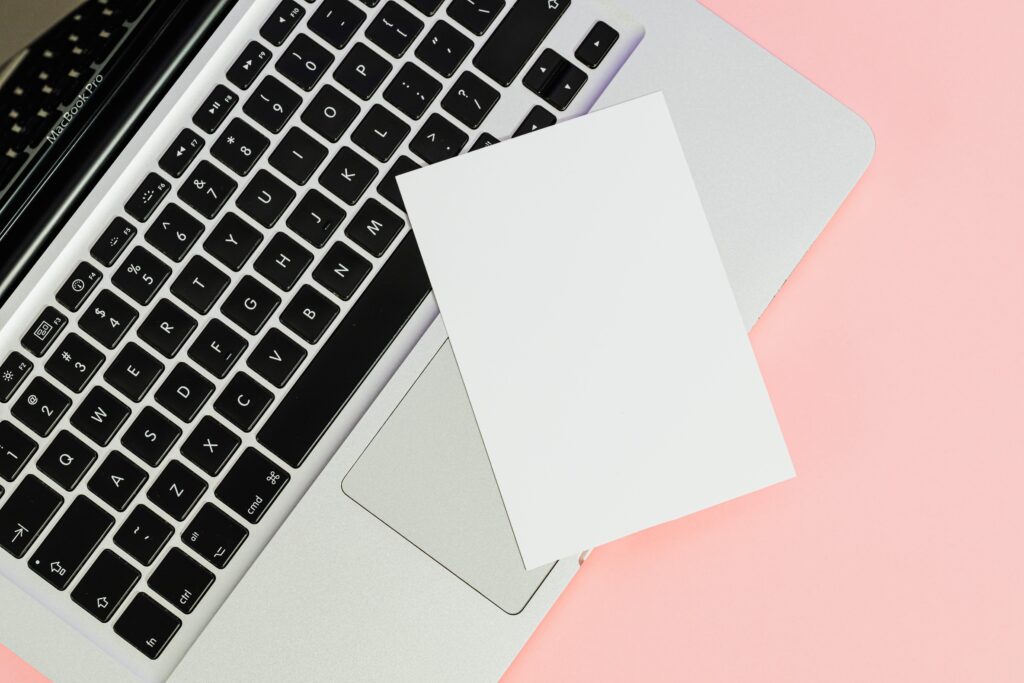 Schritt-für-Schritt-Anleitung zur Reinigung der Laptop-Tastatur