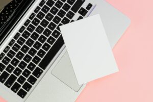 Schritt-für-Schritt-Anleitung zur Reinigung der Laptop-Tastatur