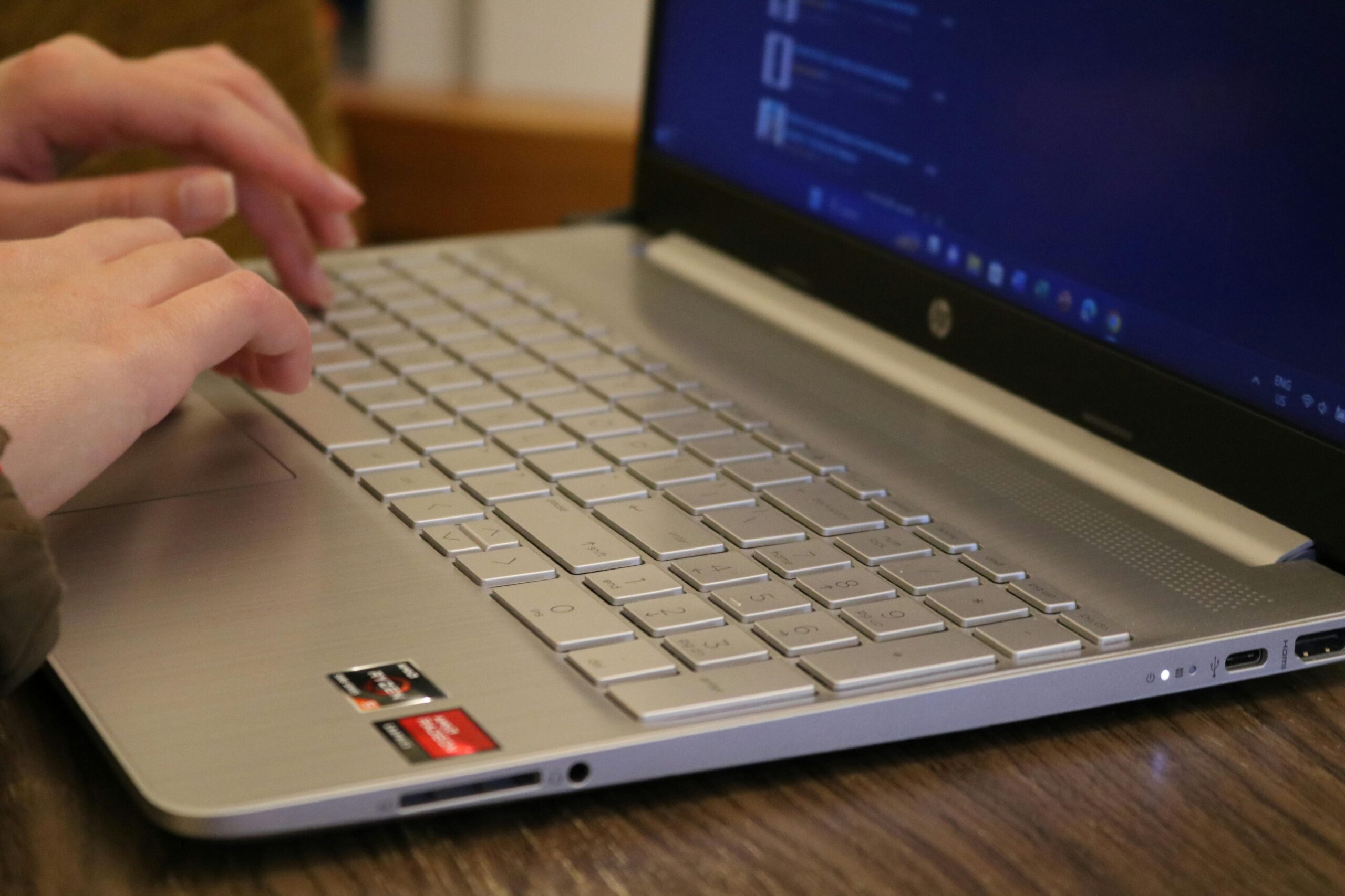 Warum ist mein HP Pavilion 15 plötzlich sehr langsam?
