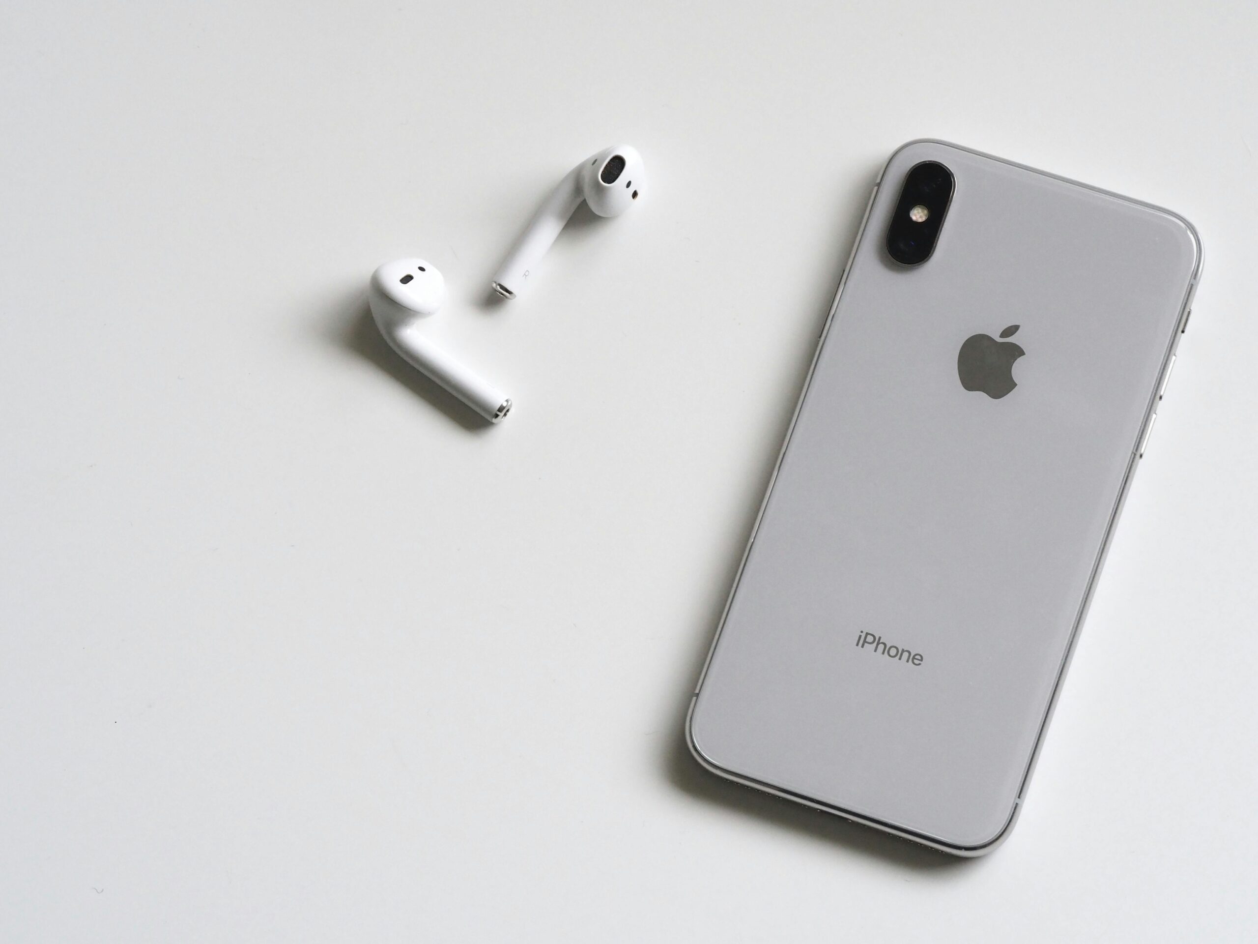 Welche Maßnahmen helfen, wenn mein iPhone XR plötzlich überhitzt?