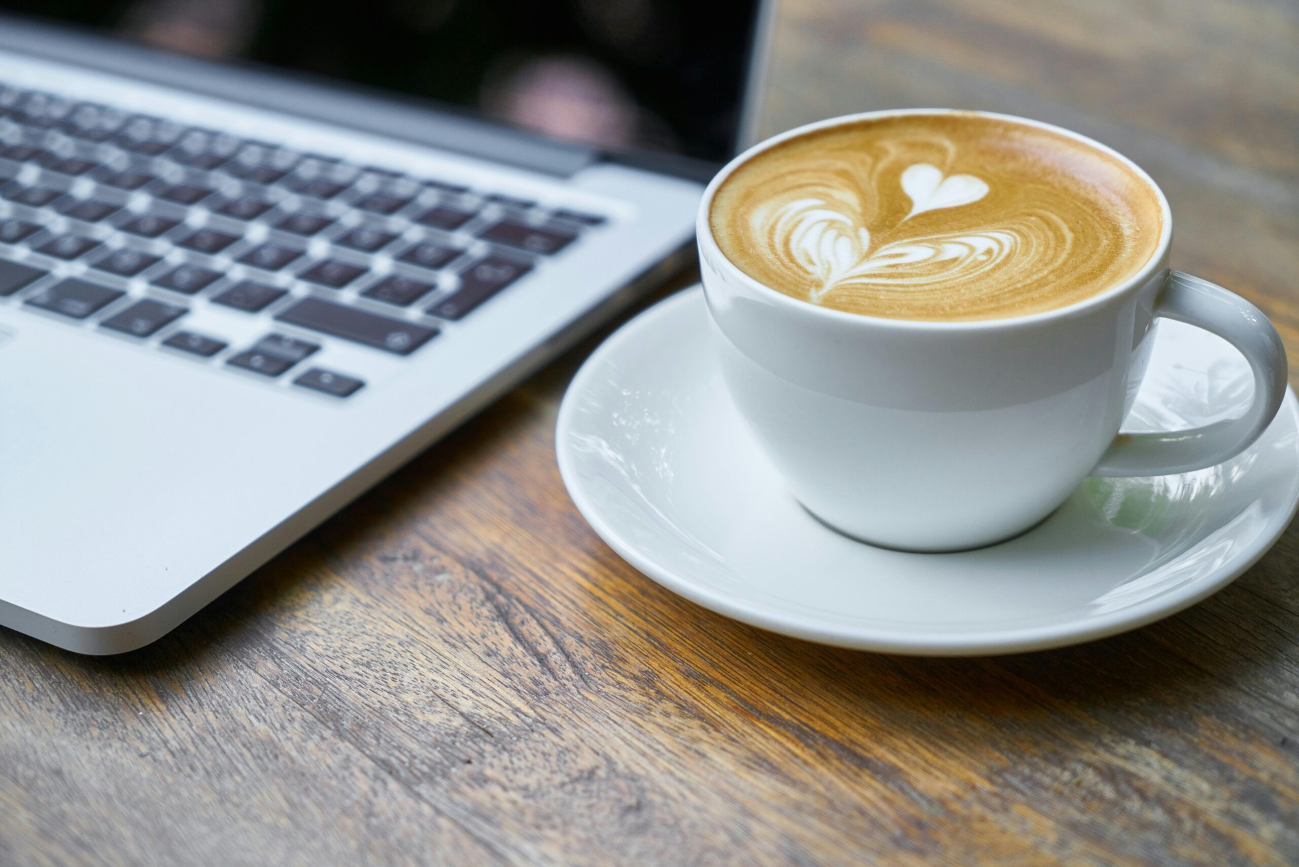 Warum zeigt mein Siemens EQ.9 Kaffeevollautomat den Fehlercode "F1" an?