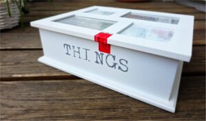 Schränke und Türen sicher versiegeln – mit manipulationssicheren, rückstandsfreien Siegeletiketten