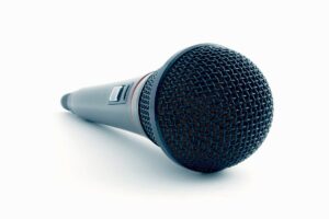 Warum funktioniert mein kabelloses Mikrofon nicht?